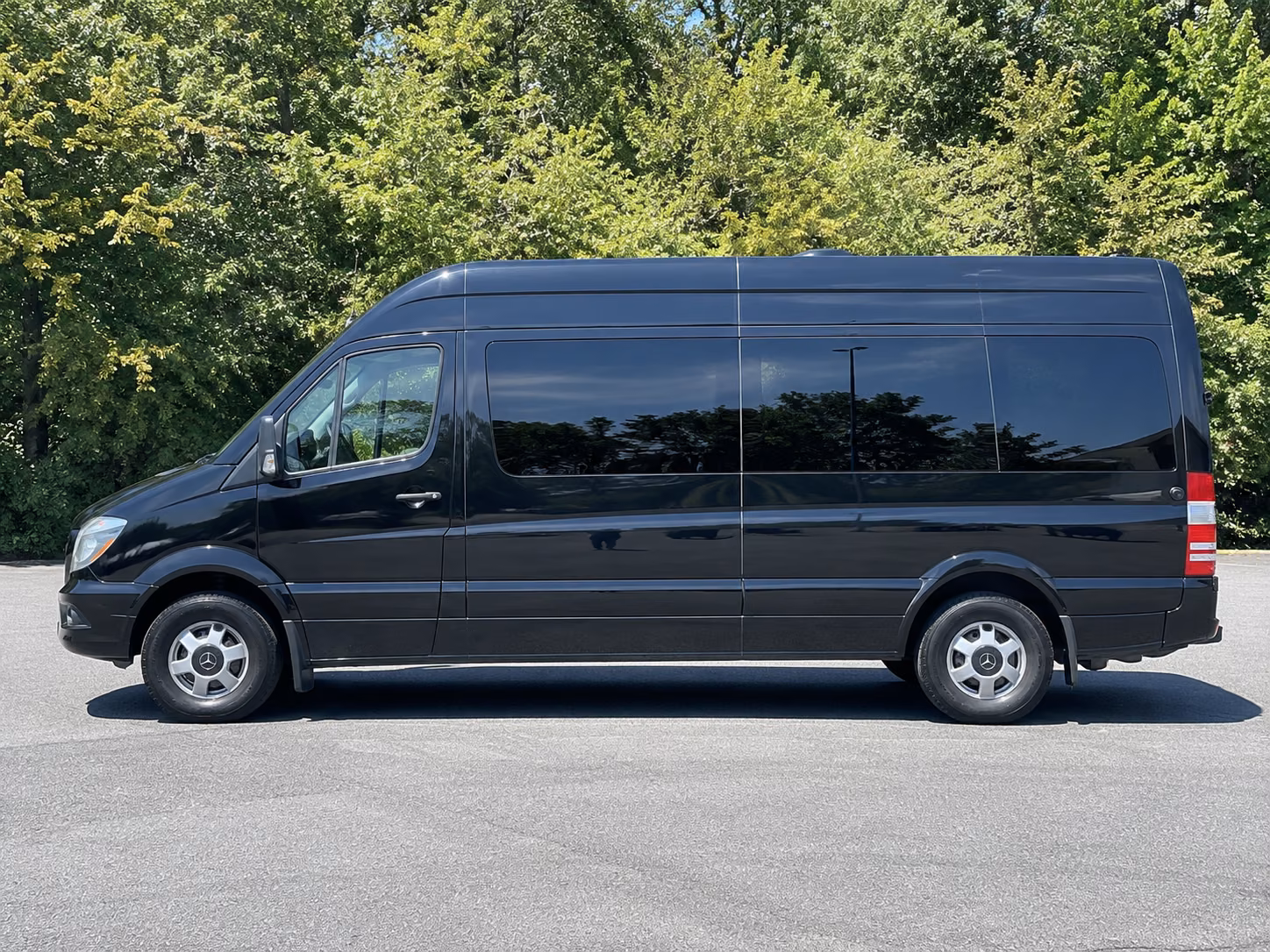 find transportation for your next prom 3
